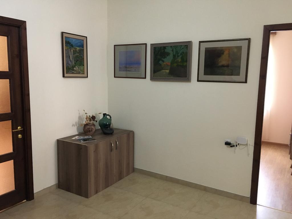 Art Guesthouse Yerevan Exterior foto